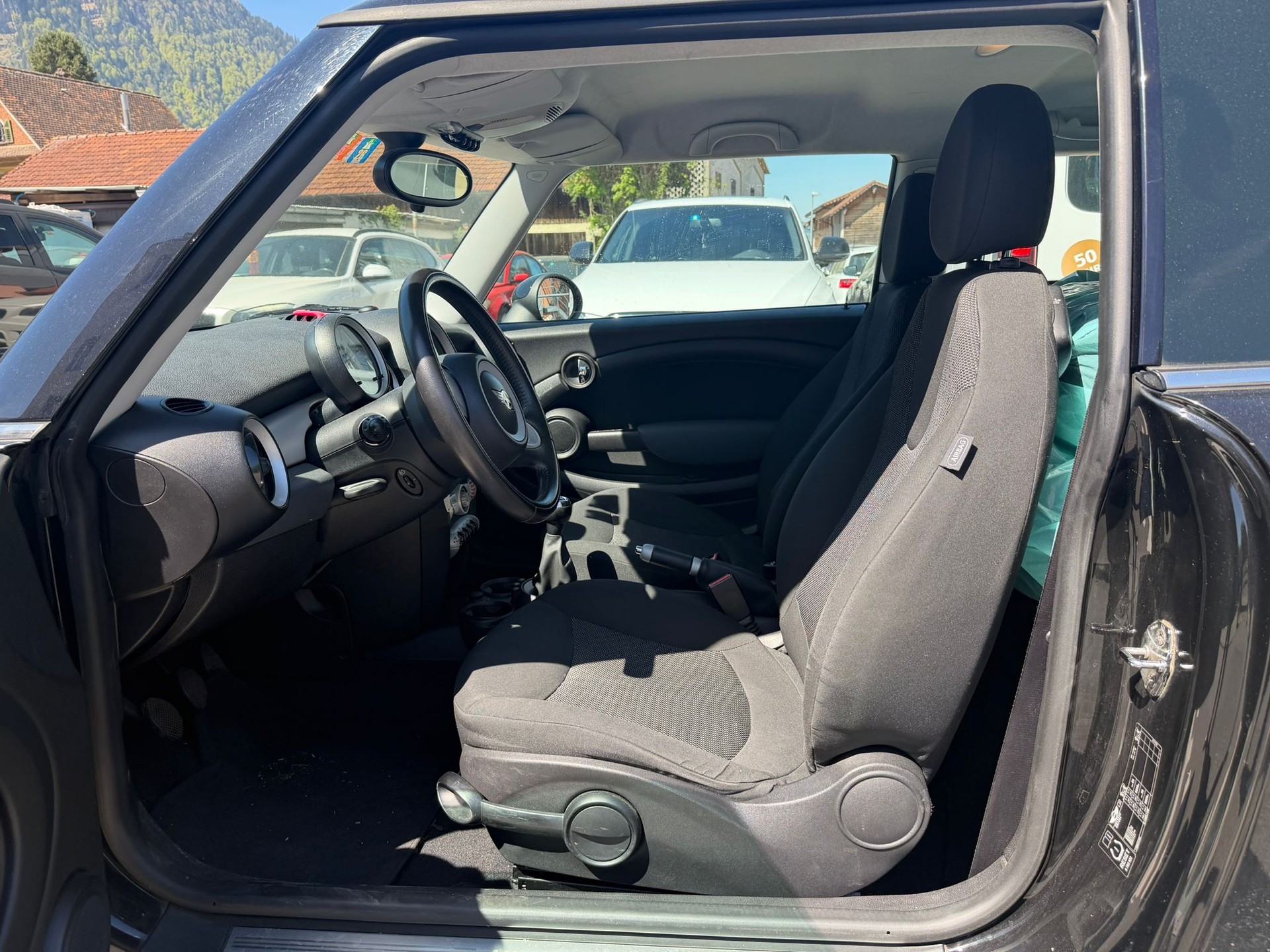 MINI Cooper-image-5
