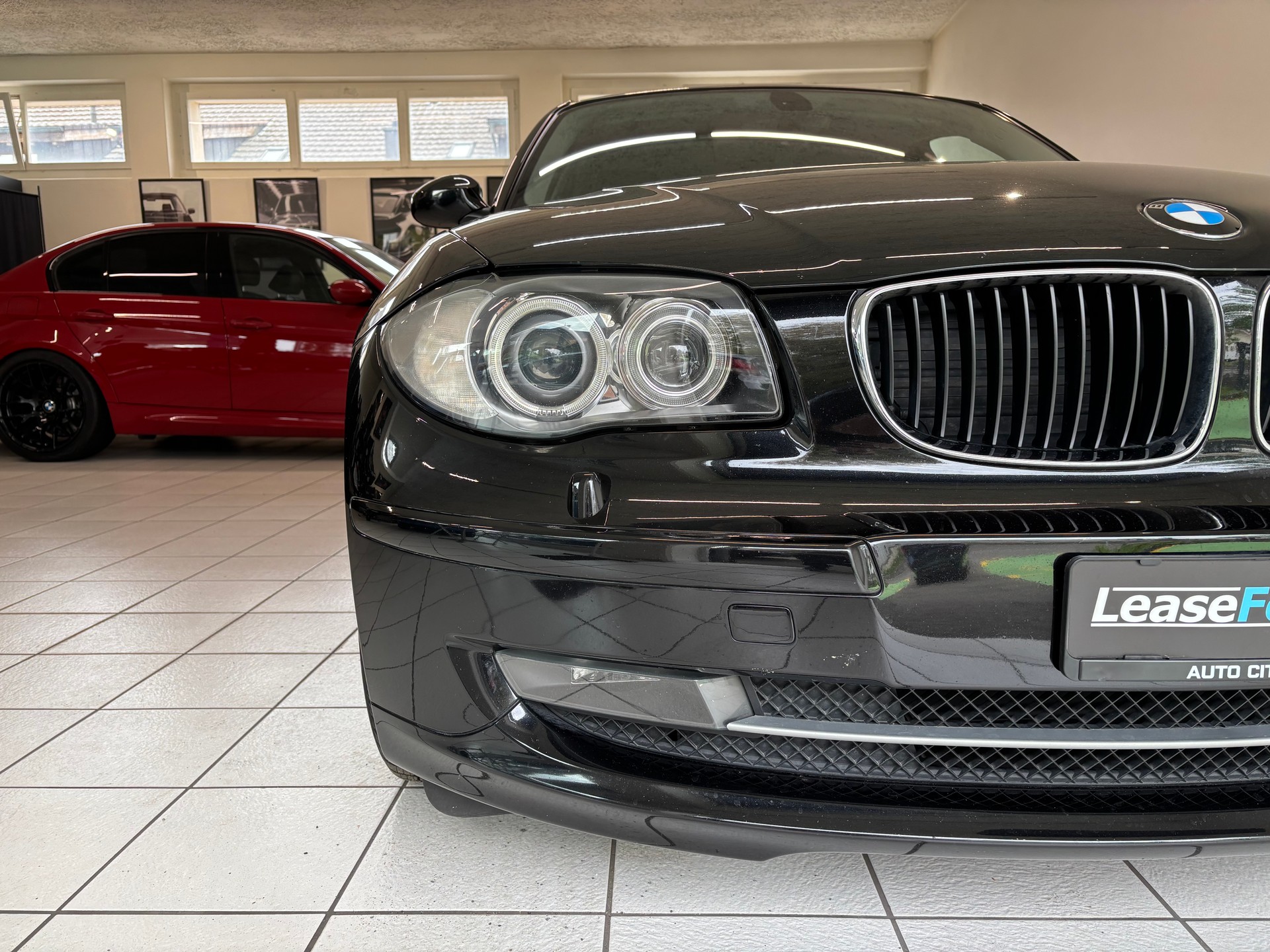 BMW 118i-image-5