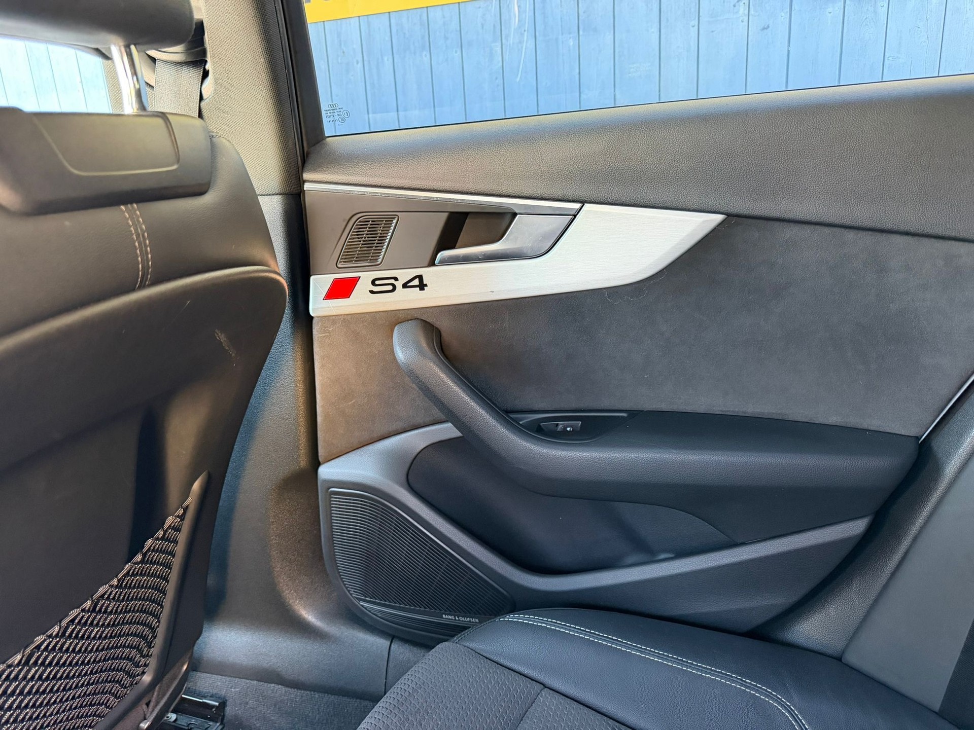 AUDI S4 Avant 3.0 TFSI quattro tiptronic-image-20