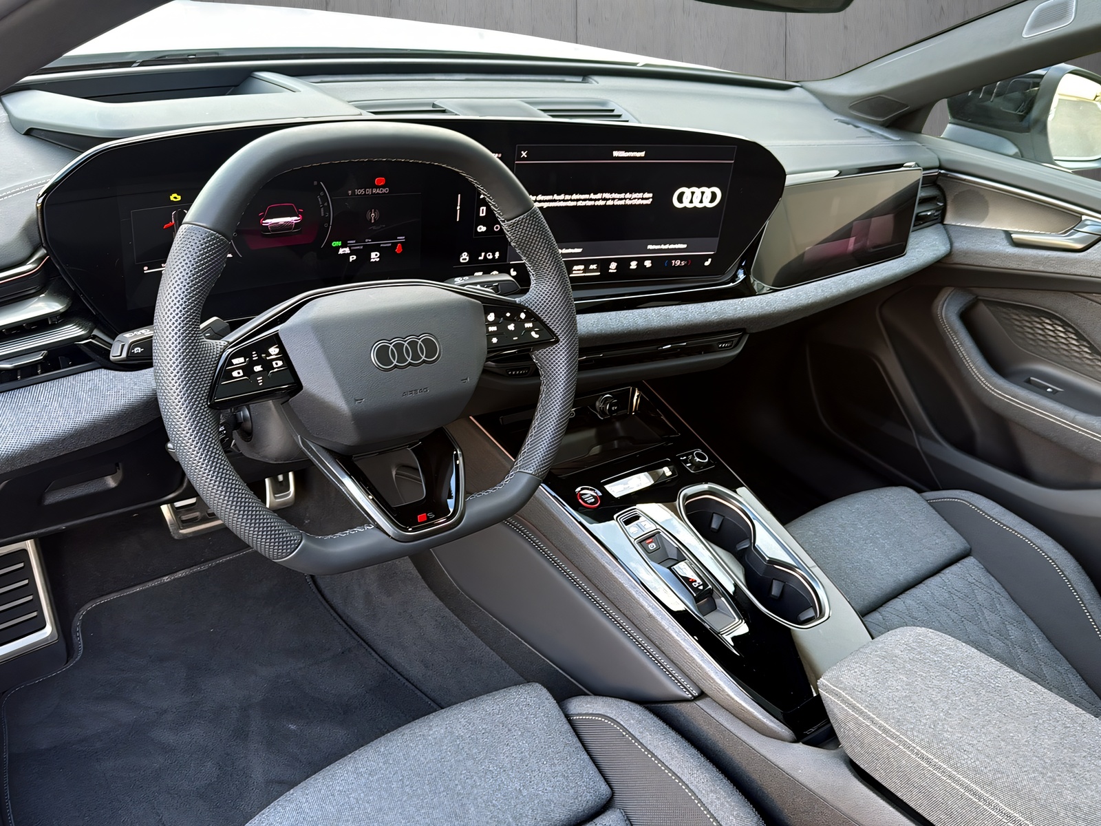 AUDI A6 Limousine e-hybrid quattro 270 kW S tronic-image-9