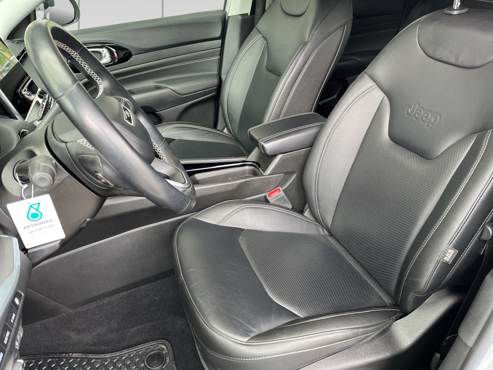 JEEP Compass 1.3 T PHEV Limited AWD-image-6