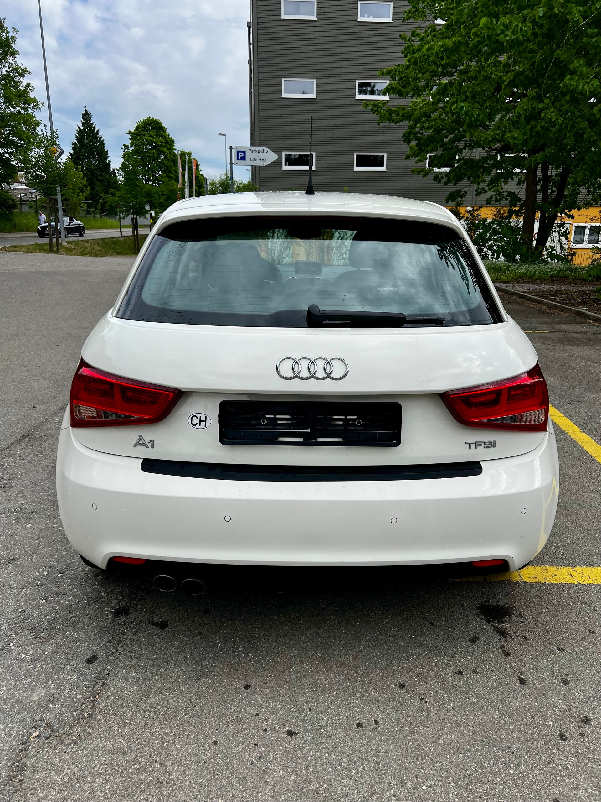 AUDI A1 1.4 TFSI COD Attraction S-Tr.-image-5