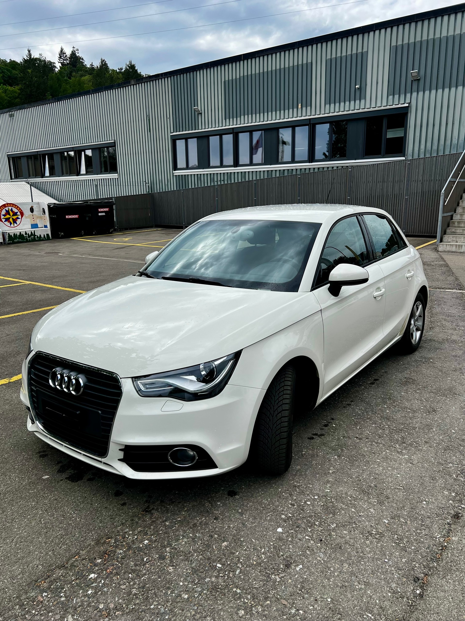 AUDI A1 1.4 TFSI COD Attraction S-Tr.