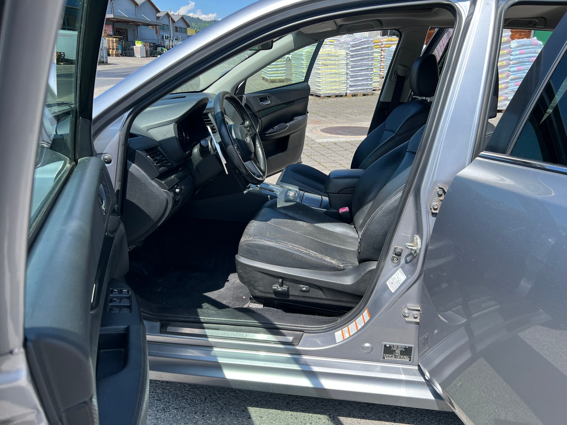 SUBARU Legacy 2.5GT Executive S AWD Automatic-image-8