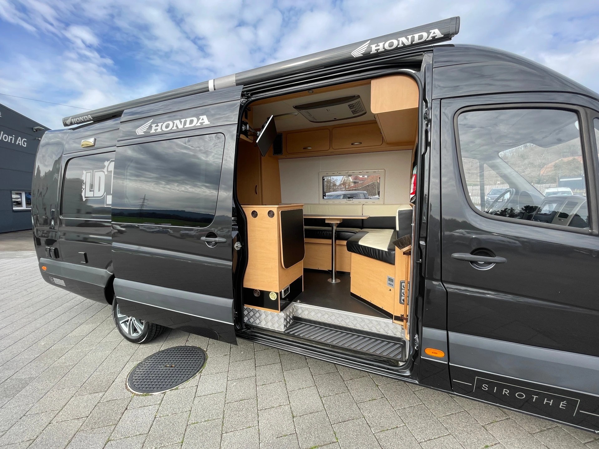 MERCEDES-BENZ 316 CDI Sprinter XL-image-10