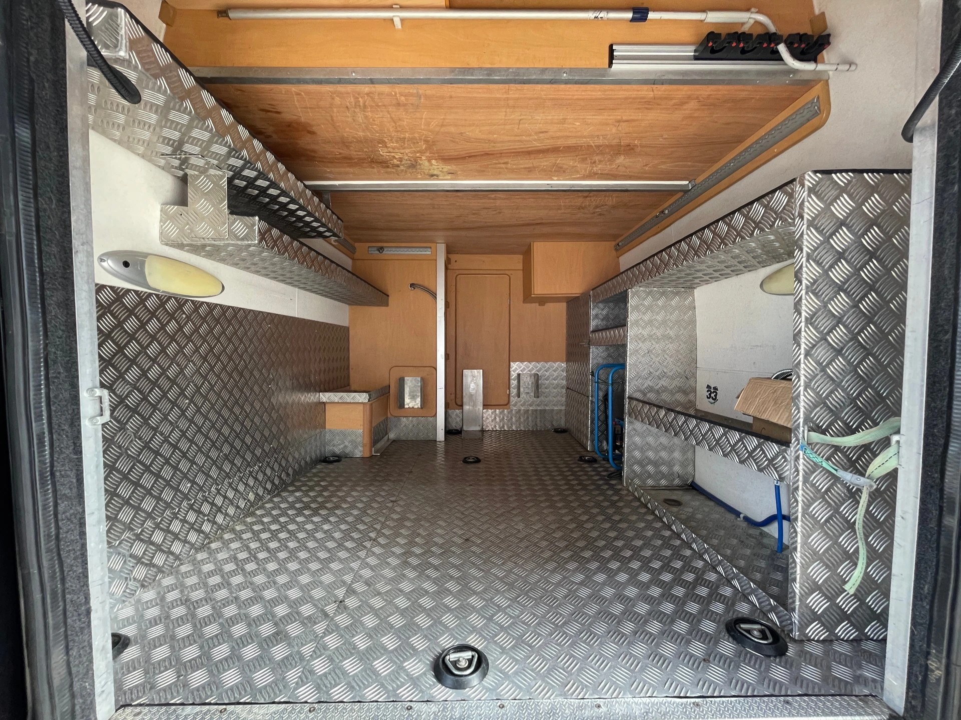 MERCEDES-BENZ 316 CDI Sprinter XL-image-14