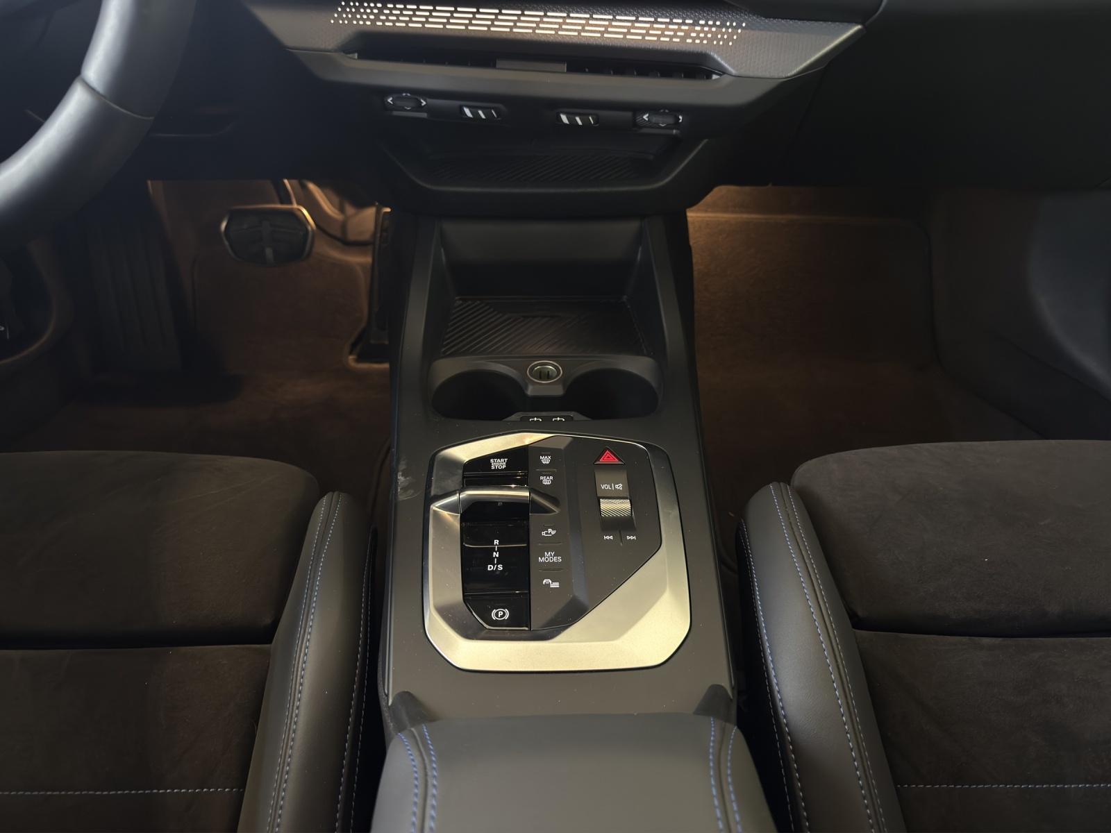 BMW 123 xDrive M-Sport Paket-image-15