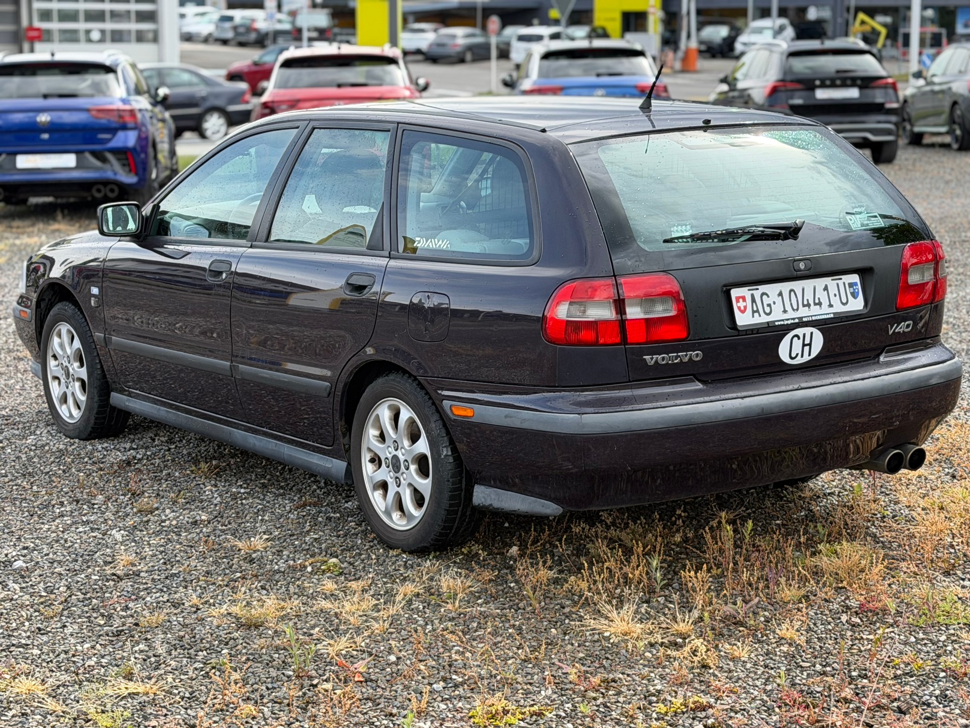 VOLVO V40 2.0 T-image-5