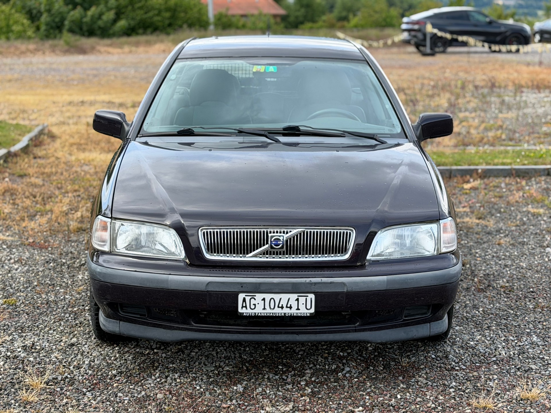 VOLVO V40 2.0 T-image-1