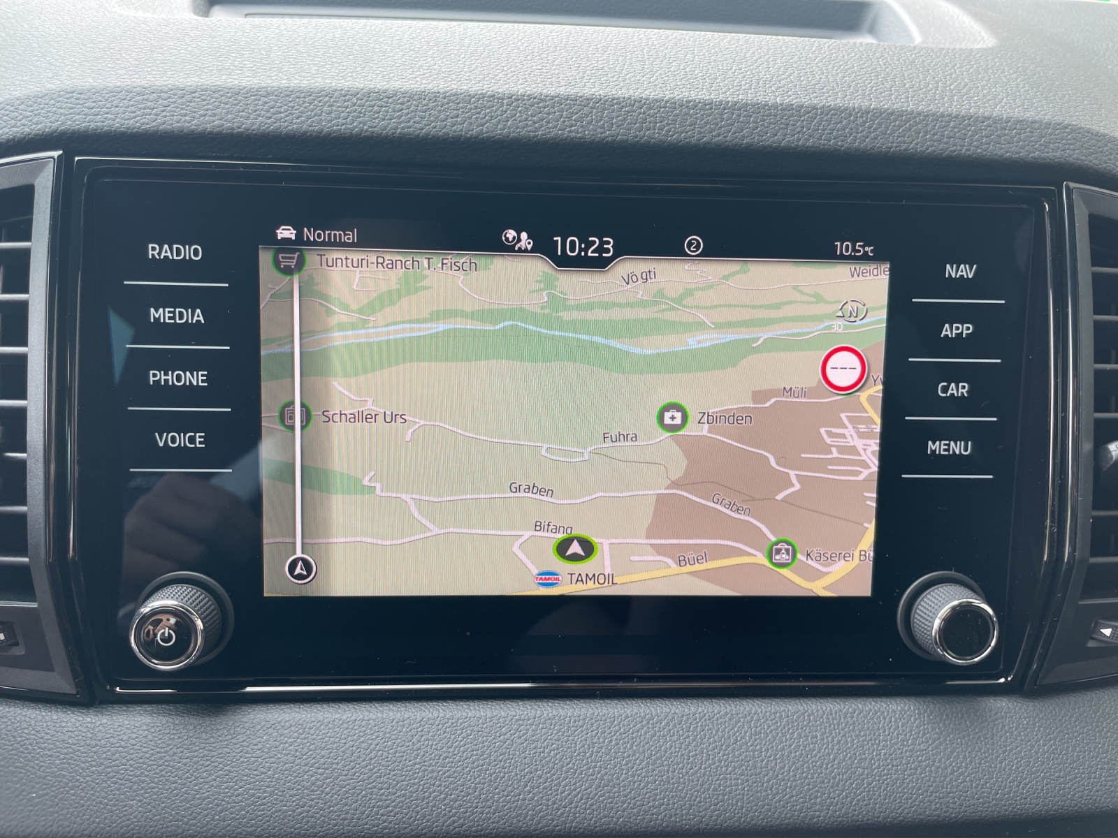 SKODA Karoq 2.0 TSI Dynamic Limited Edition 4x4 DSG-image-11