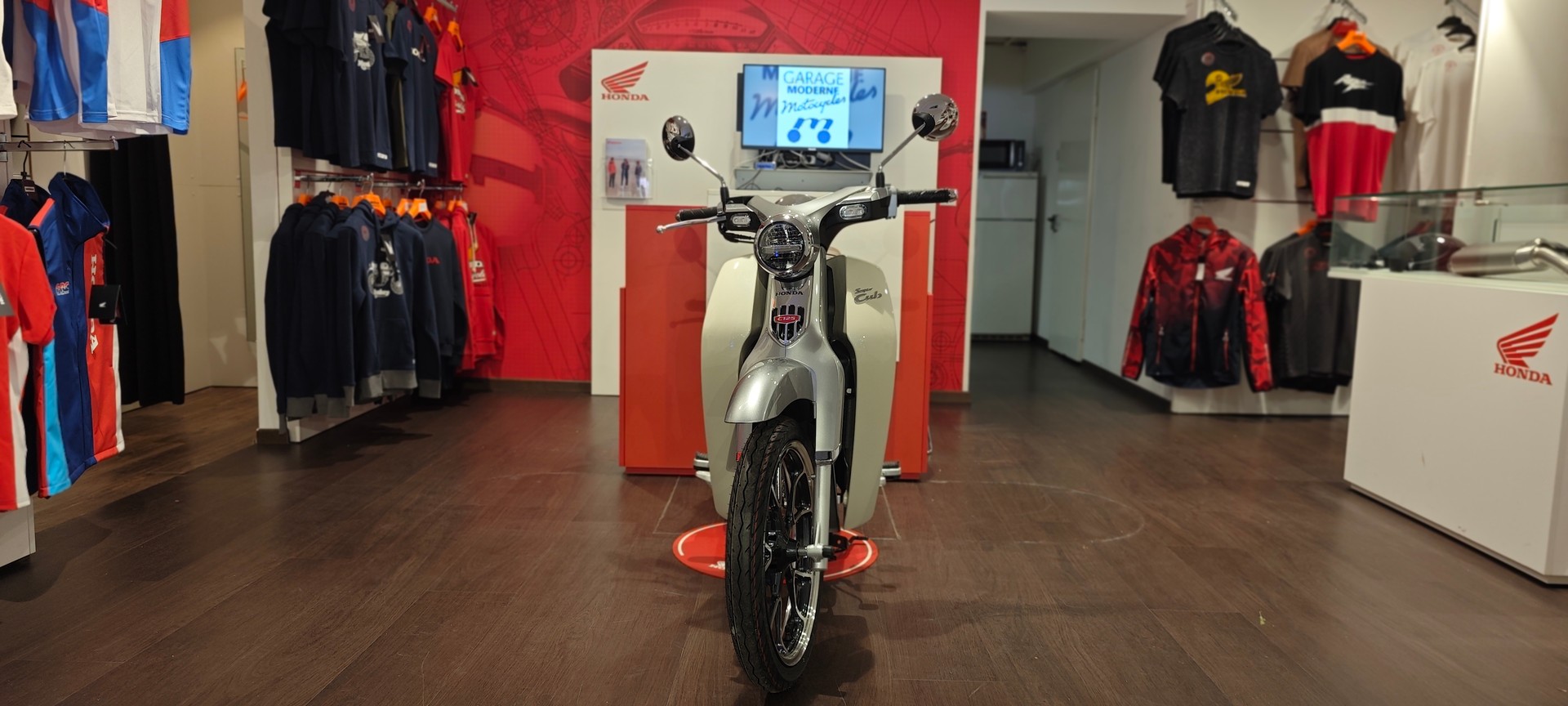 HONDA C 125 Super Cub-image-6