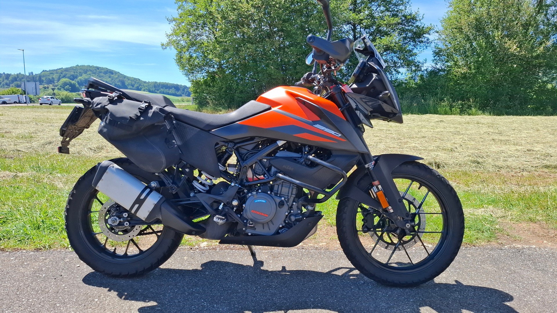 KTM 390 Adventure-showroom-element-1