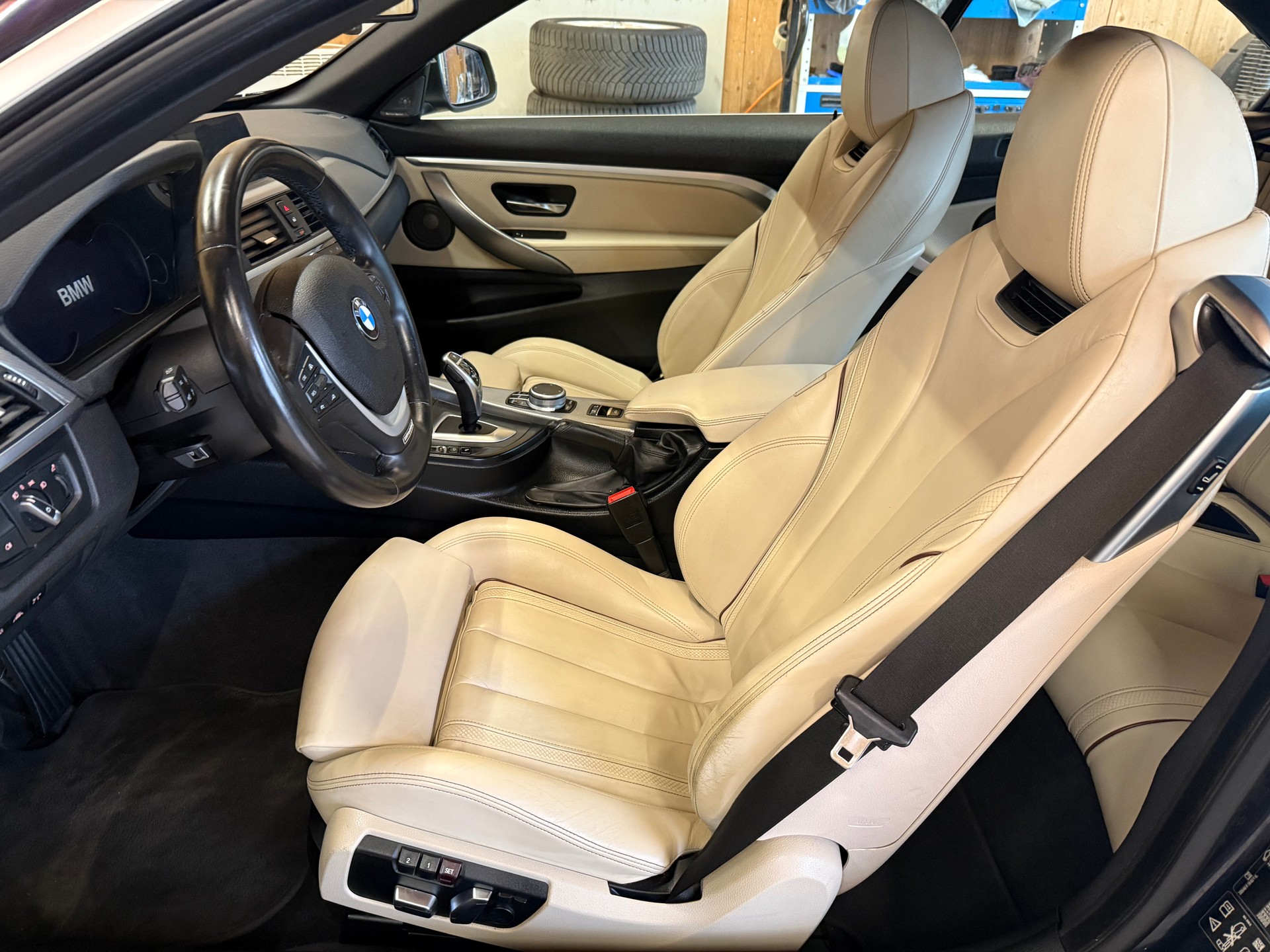 BMW 435d Cabriolet xDrive Sport Line Steptronic-image-9