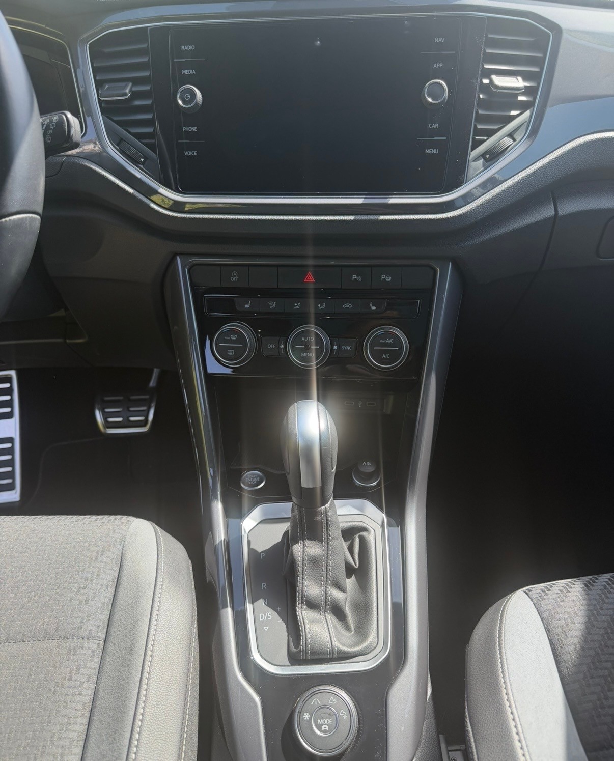 VW 2.0 TSI Sport DSG 4motion-image-4