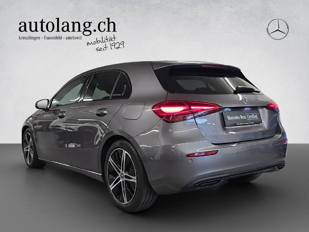 MERCEDES-BENZ A 200 Progressive-showroom-element-2