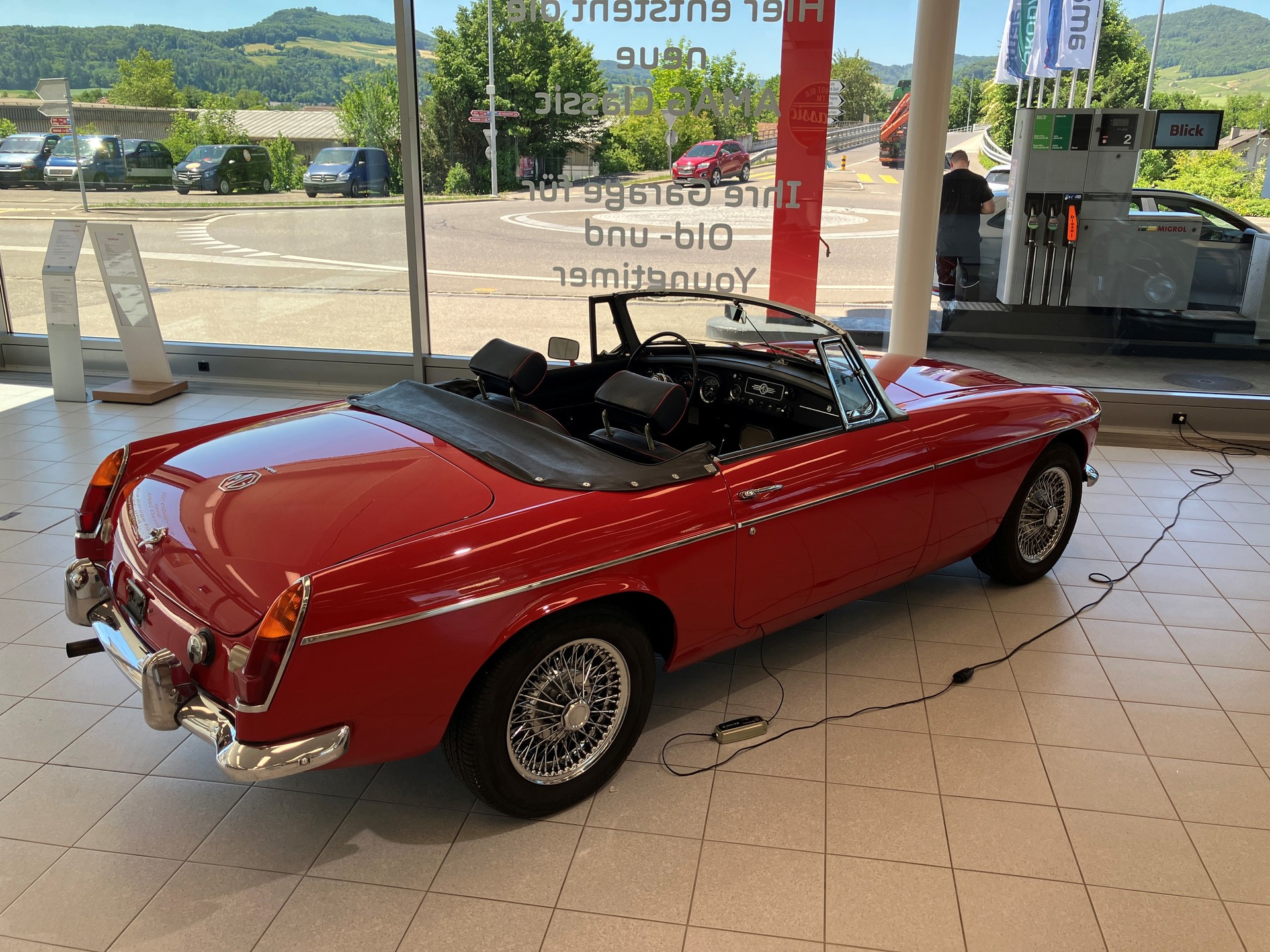 MG MGB-showroom-element-3