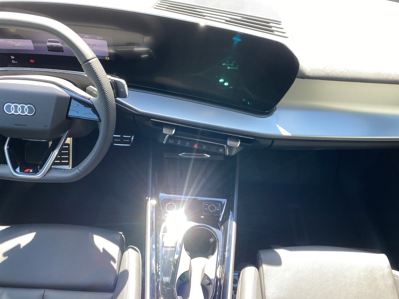 AUDI Q3 SUV 110 kW TFSI S tronic-image-10