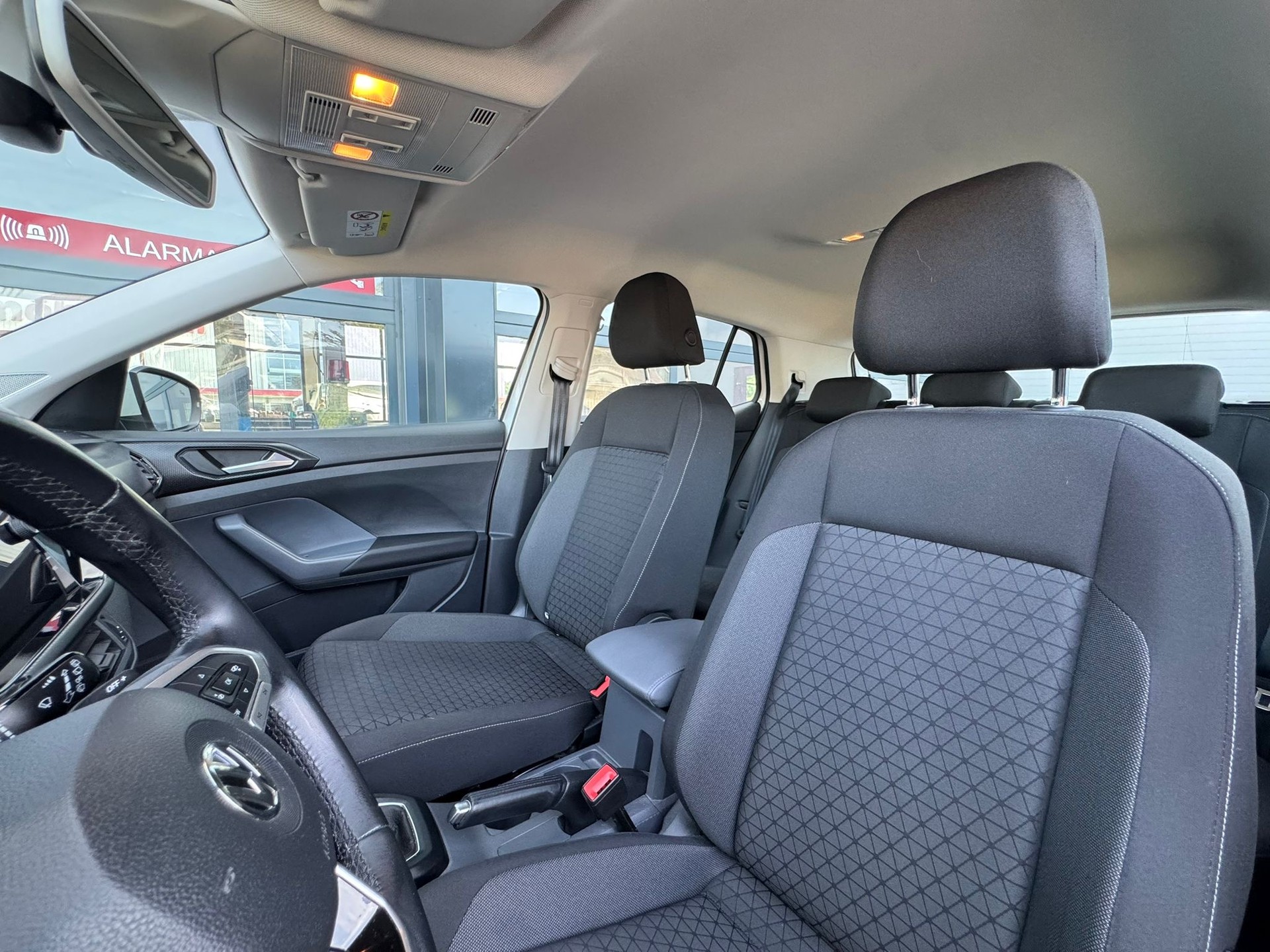 VW T-Cross 1.0 TSI Style DSG-image-12