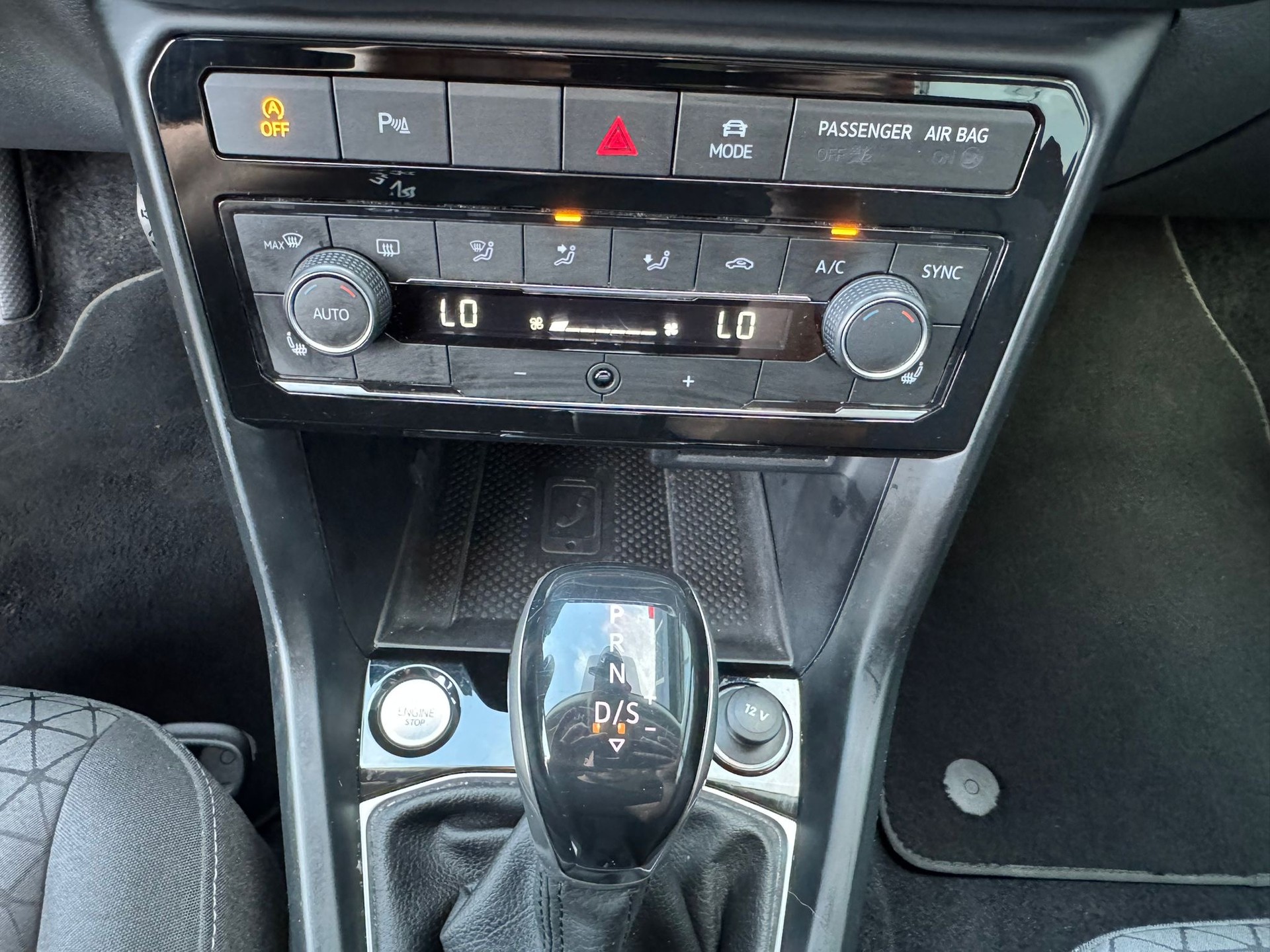 VW T-Cross 1.0 TSI Style DSG-image-9