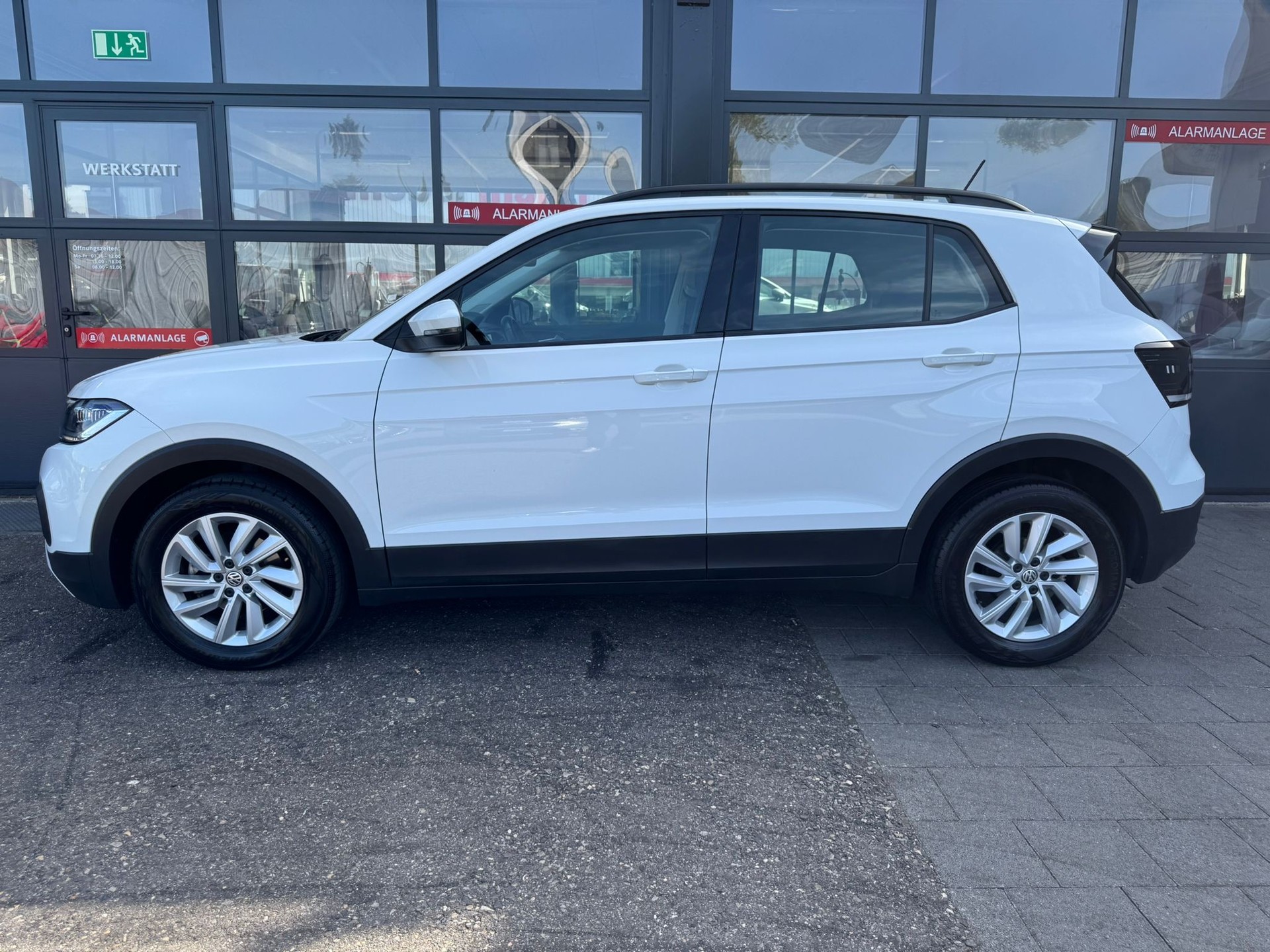 VW T-Cross 1.0 TSI Style DSG-image-2