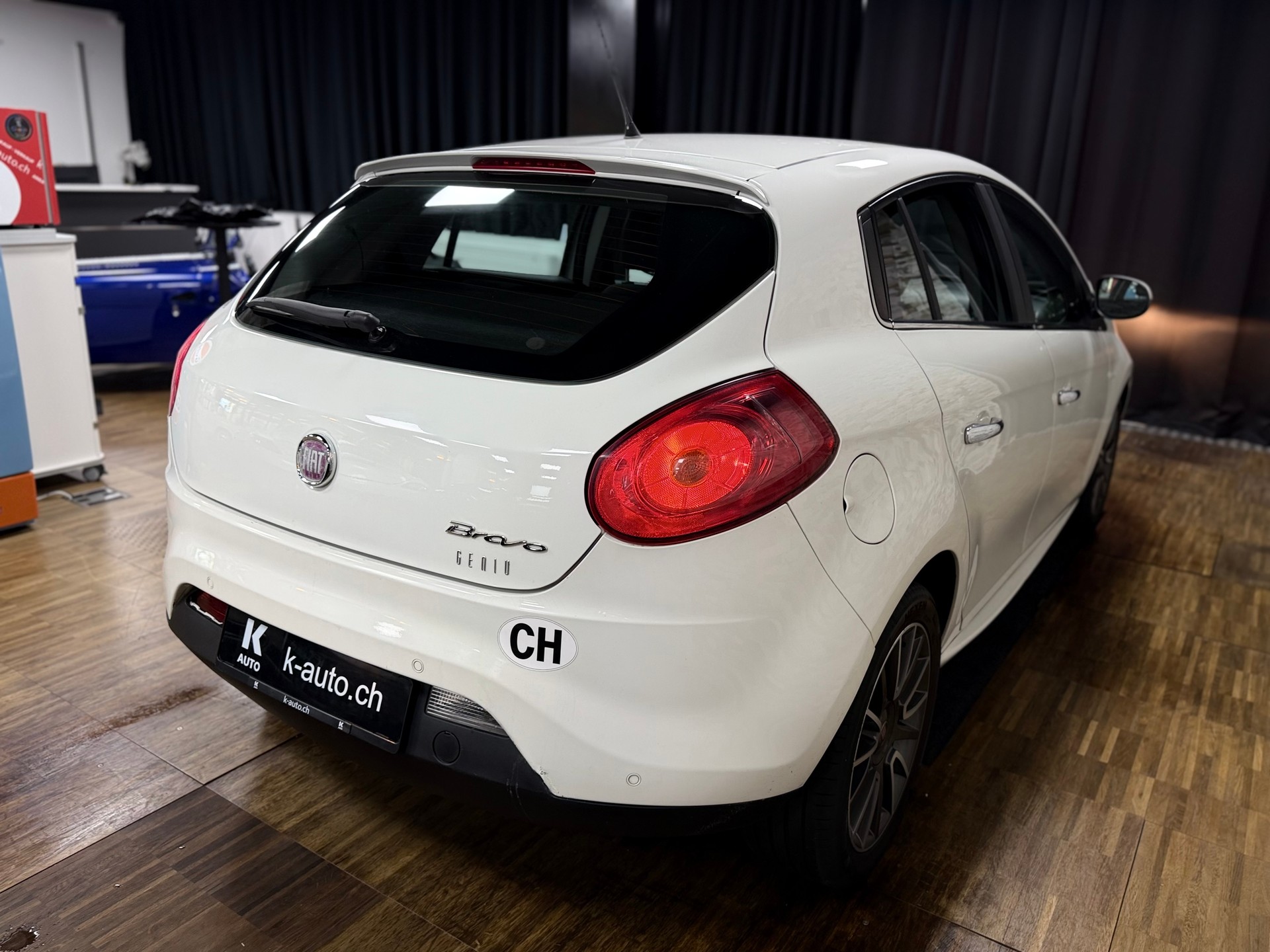 FIAT Bravo 1.4 16V Turbo Genius-image-3