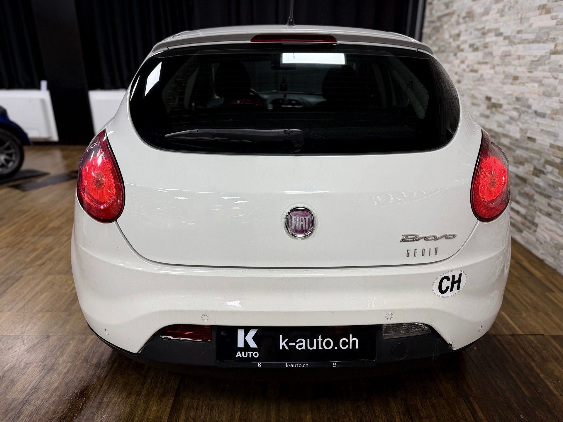 FIAT Bravo 1.4 16V Turbo Genius-image-2