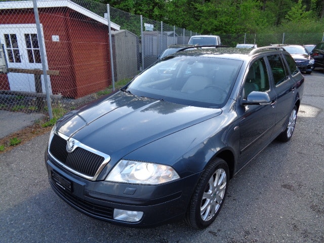 SKODA Octavia 2.0 TDI Laurin & Klement 4x4-image-1