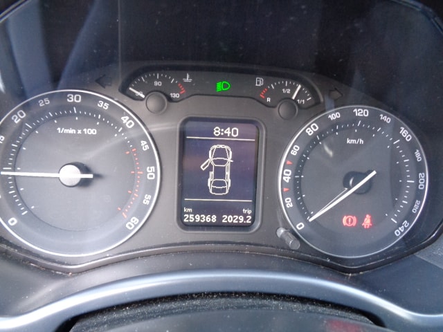 SKODA Octavia 2.0 TDI Laurin & Klement 4x4-image-8