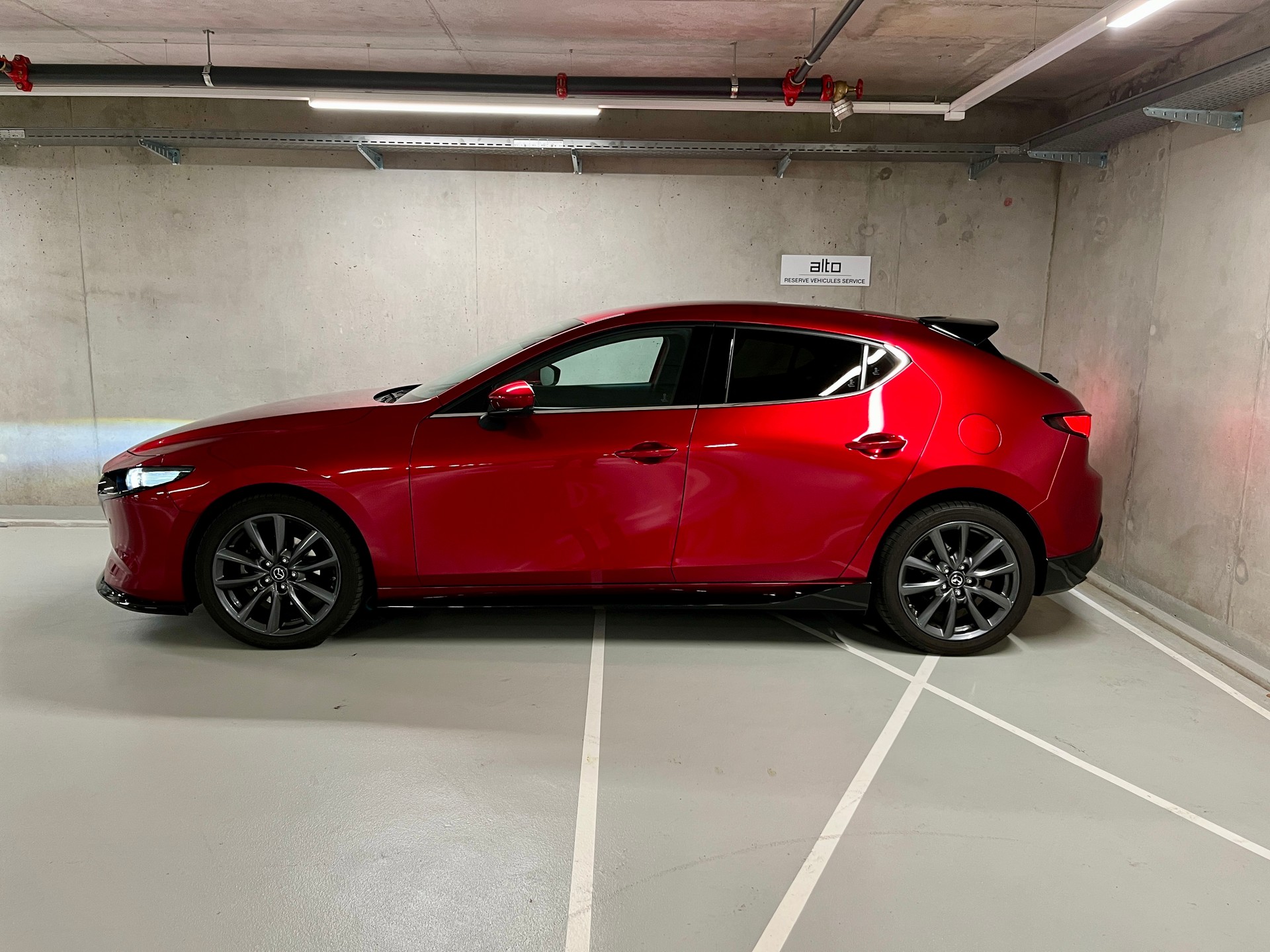 MAZDA 3 Hatchback SKYACTIV-X M Hybrid 186 Revolution Automat-image-1