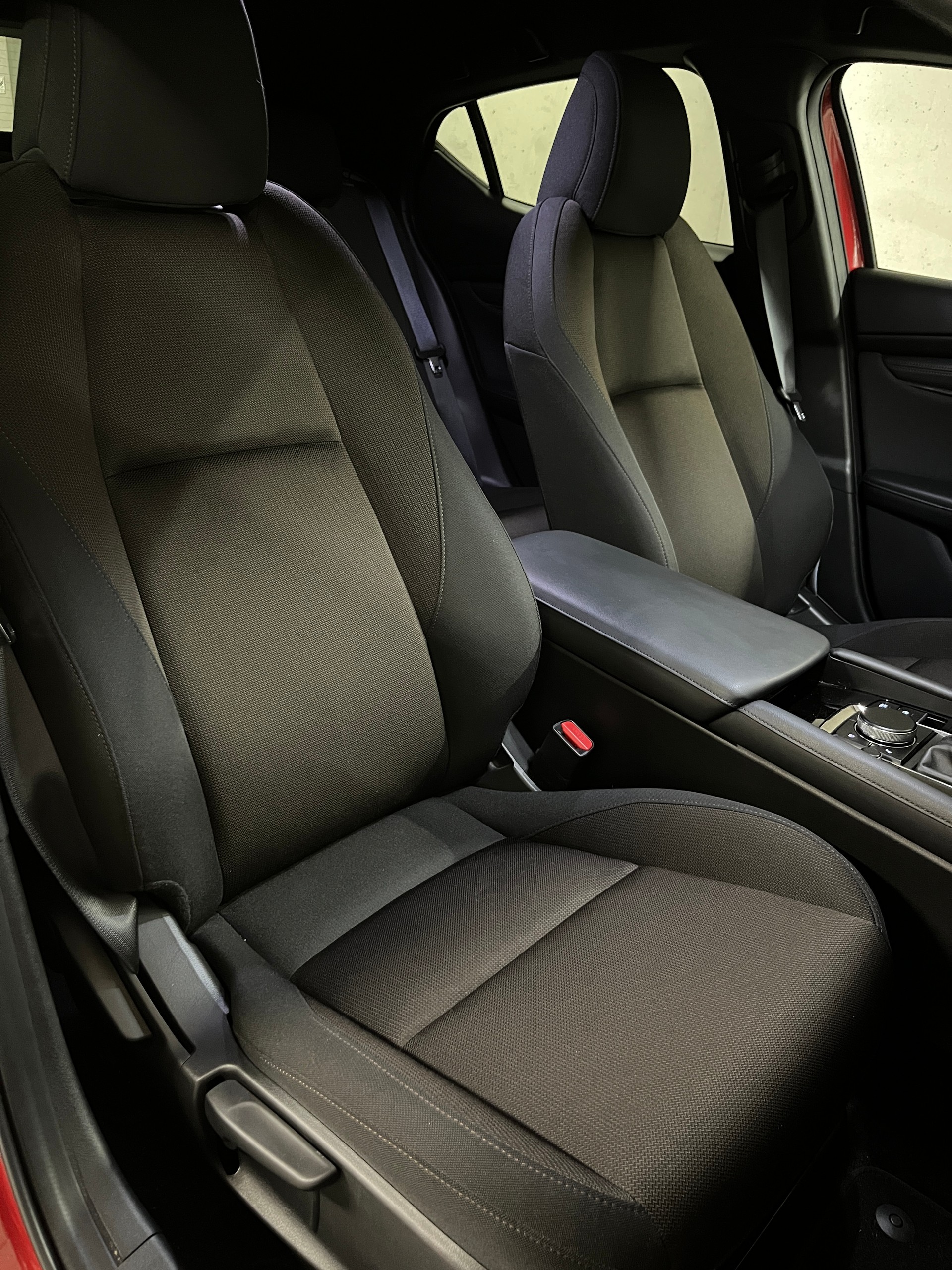 MAZDA 3 Hatchback SKYACTIV-X M Hybrid 186 Revolution Automat-image-26