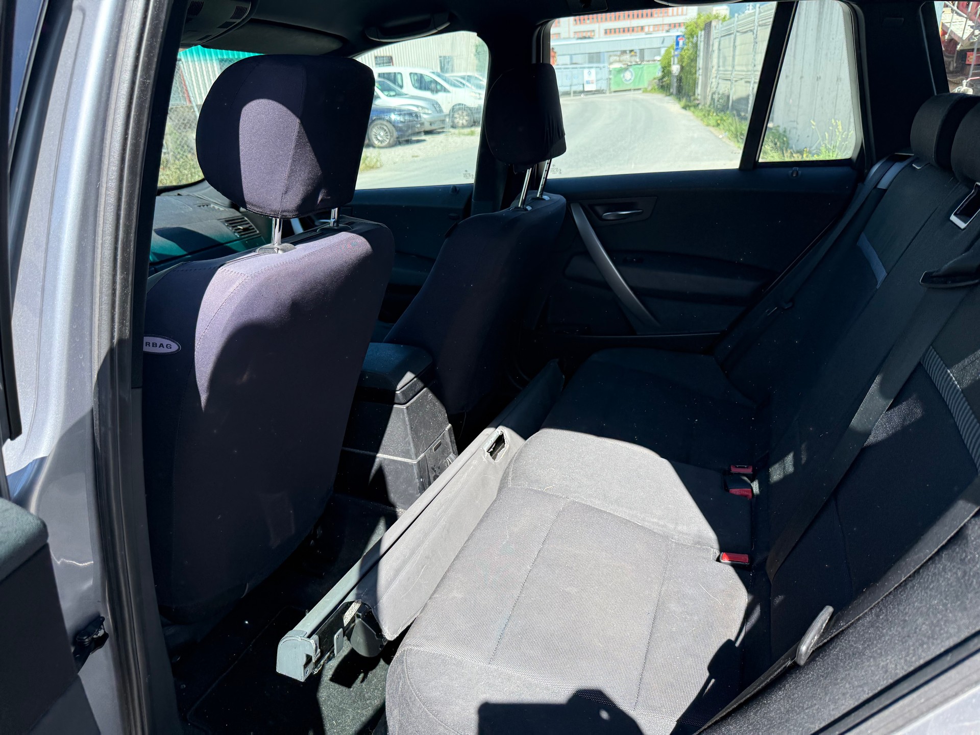 BMW X3 2.0d-image-7