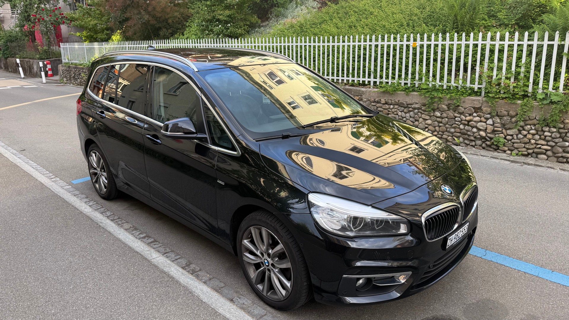 BMW 220d xDrive SAG-image-0