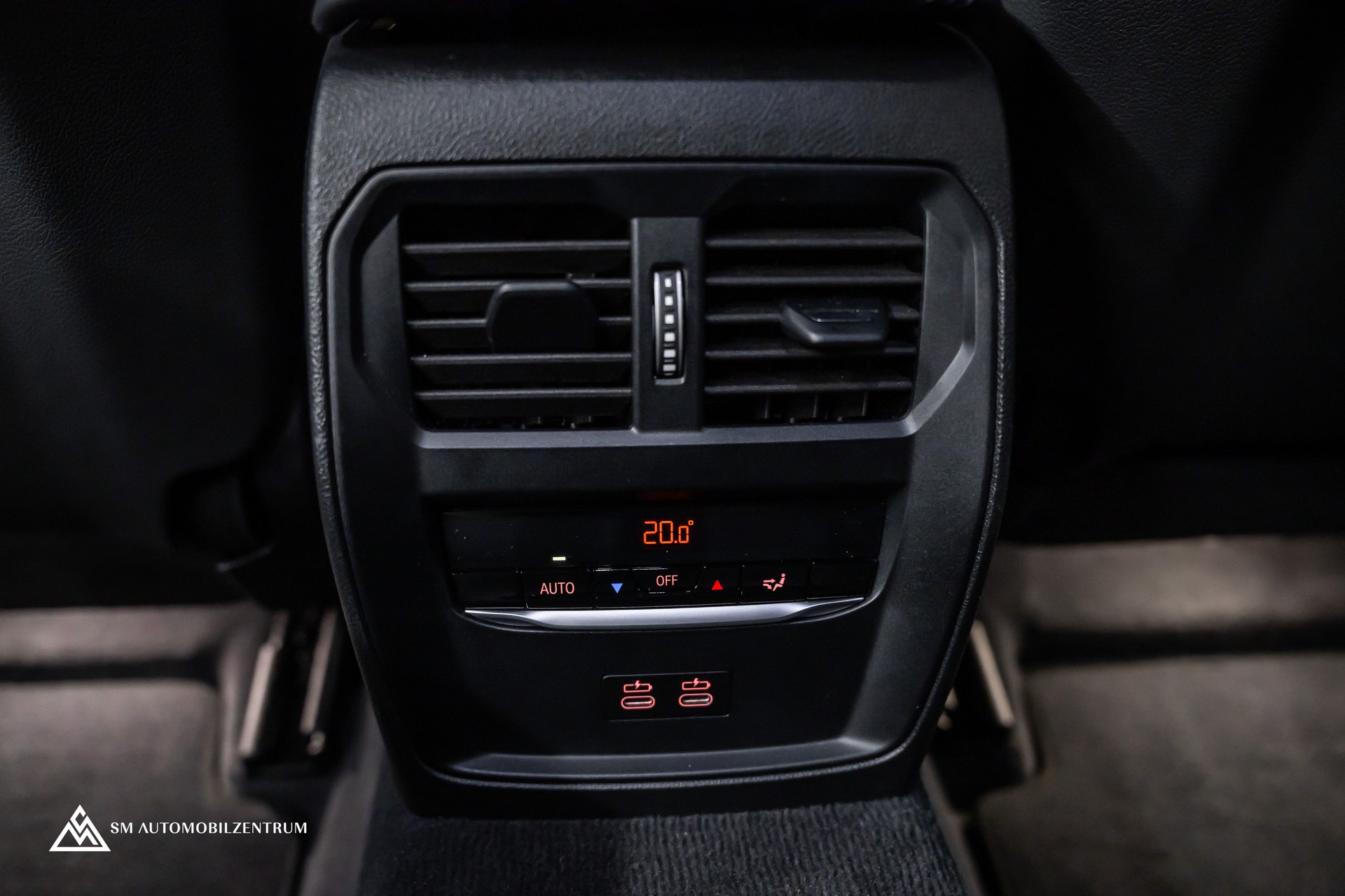 BMW M3 Competition xDrive Touring / 360° / Sitzbelüftung / Laserlight / Head-Up-image-21