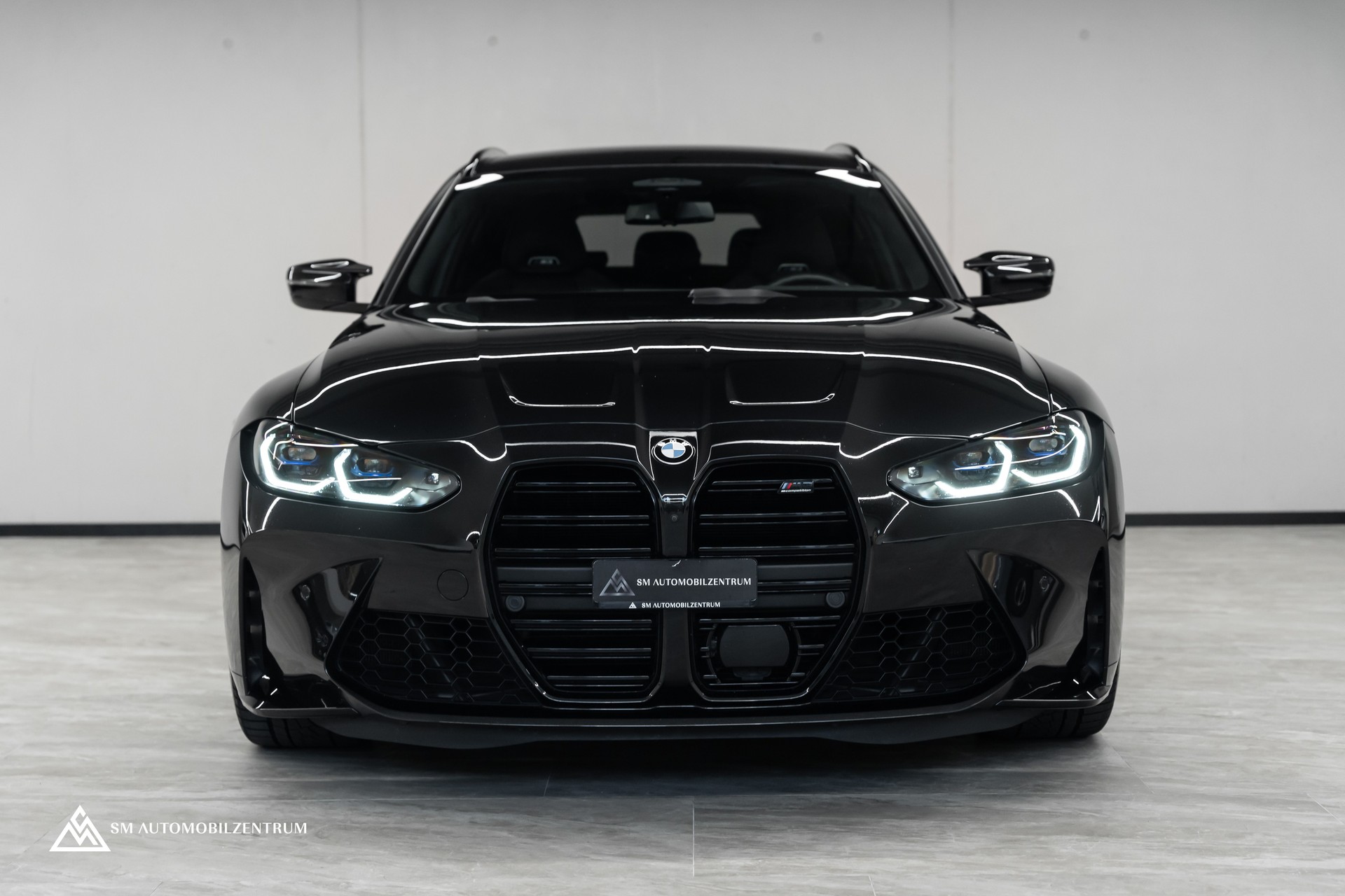 BMW M3 Competition xDrive Touring / 360° / Sitzbelüftung / Laserlight / Head-Up-image-1