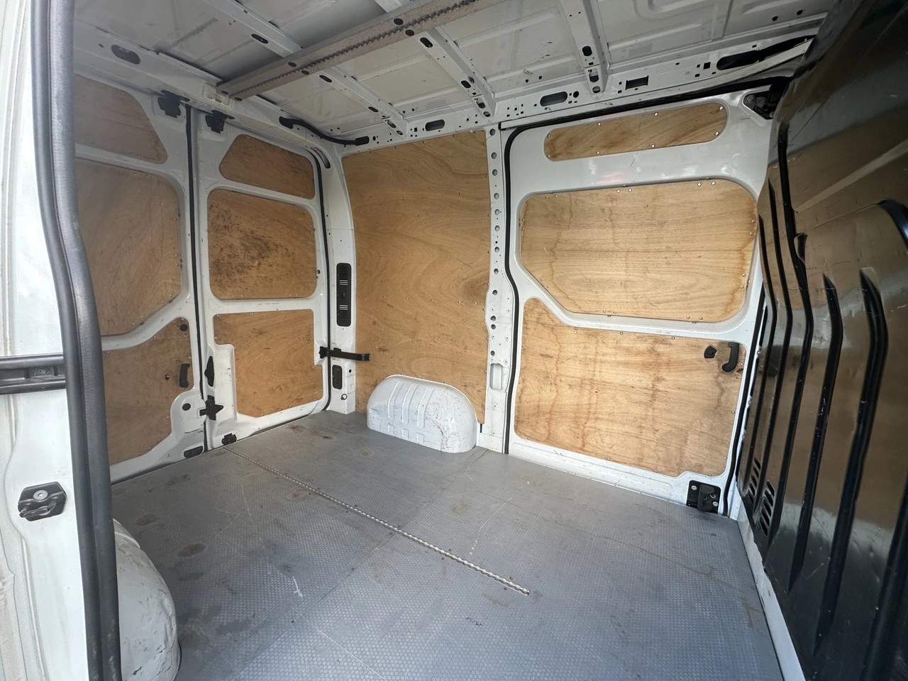 NISSAN NV400 F28.11 L1H1 FWD Pro-image-12