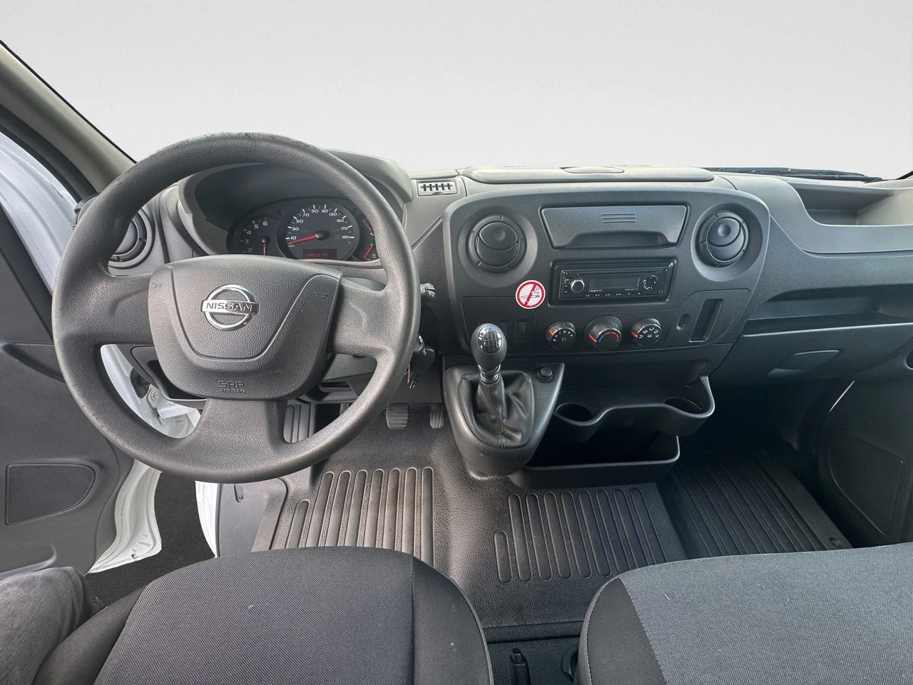 NISSAN NV400 F28.11 L1H1 FWD Pro-image-9