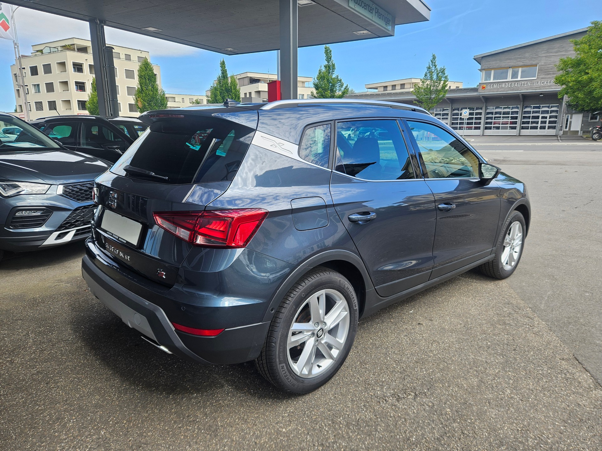 SEAT Arona 1.0 TSI Eco FR DSG-image-1