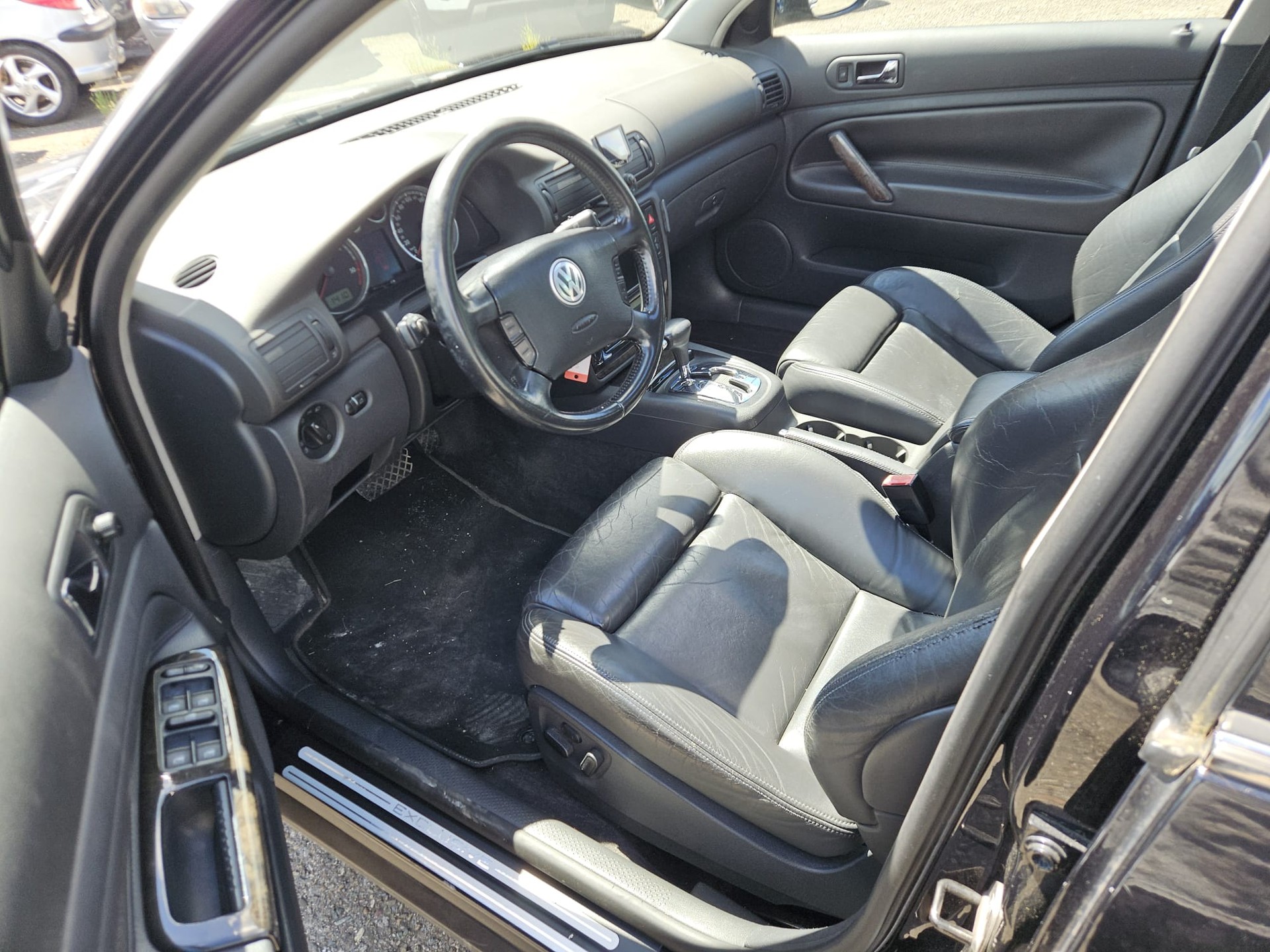 VW Passat Variant 2.5 V6 TDI 4Motion Highline-image-9