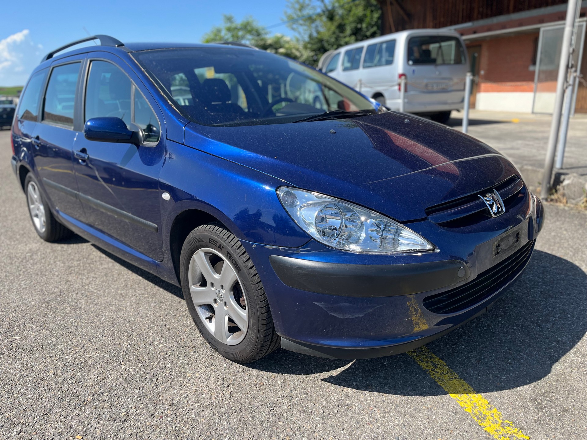 PEUGEOT HDI FAP Diesel KM:160.000 mit Klimaanlage-image-0