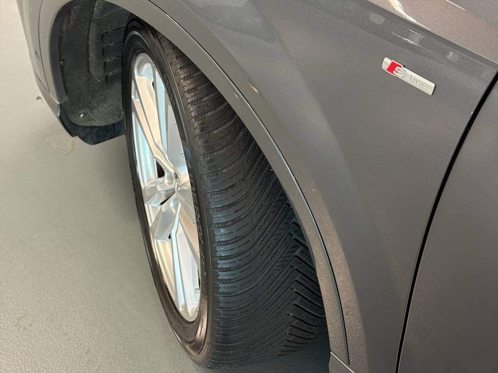 AUDI Q7 50 TDI quattro tiptronic-image-12