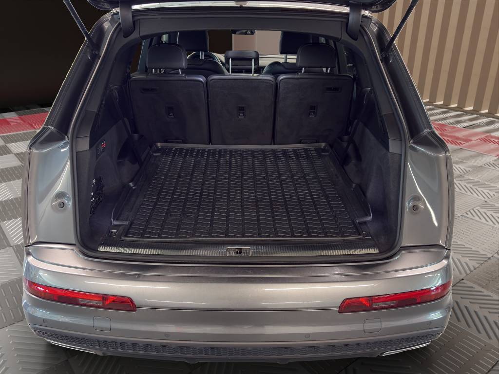 AUDI Q7 50 TDI quattro tiptronic-image-9