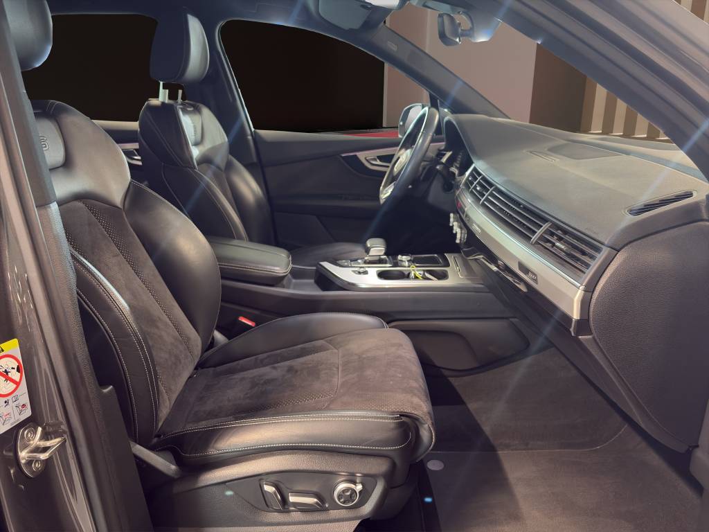 AUDI Q7 50 TDI quattro tiptronic-image-6