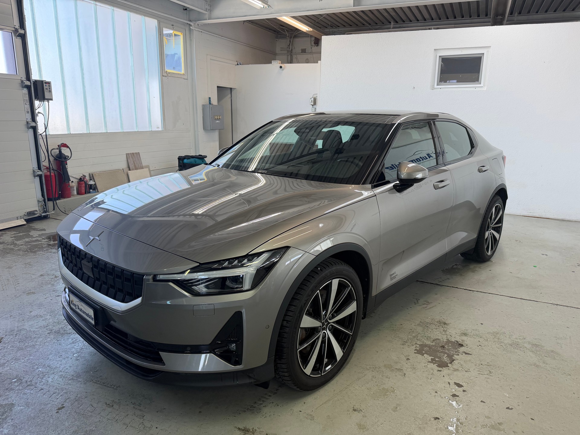 POLESTAR Polestar 2 Launch Edition 78 kWh | CH-Auto aus 1-Hand | Werksgarantie | Frisch MFK-image-1