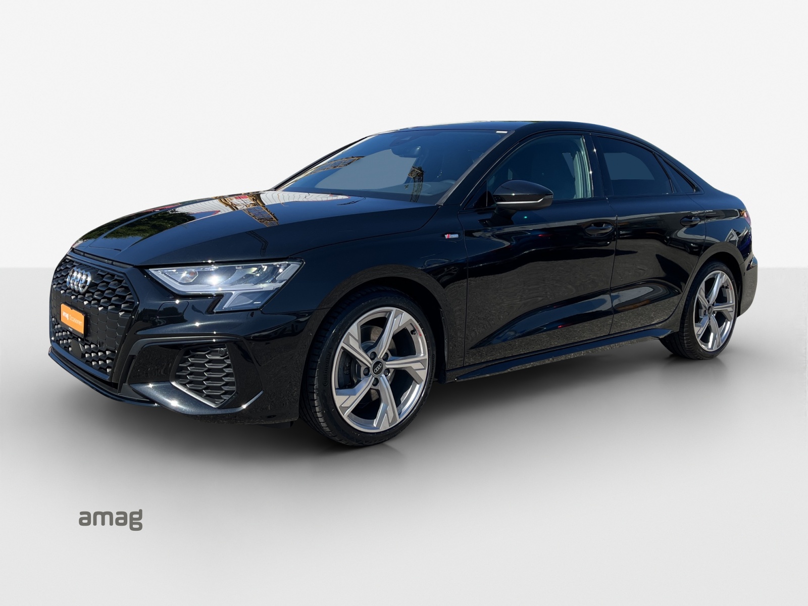AUDI A3 Limousine 35 TFSI S-Line S-tronic-image-0