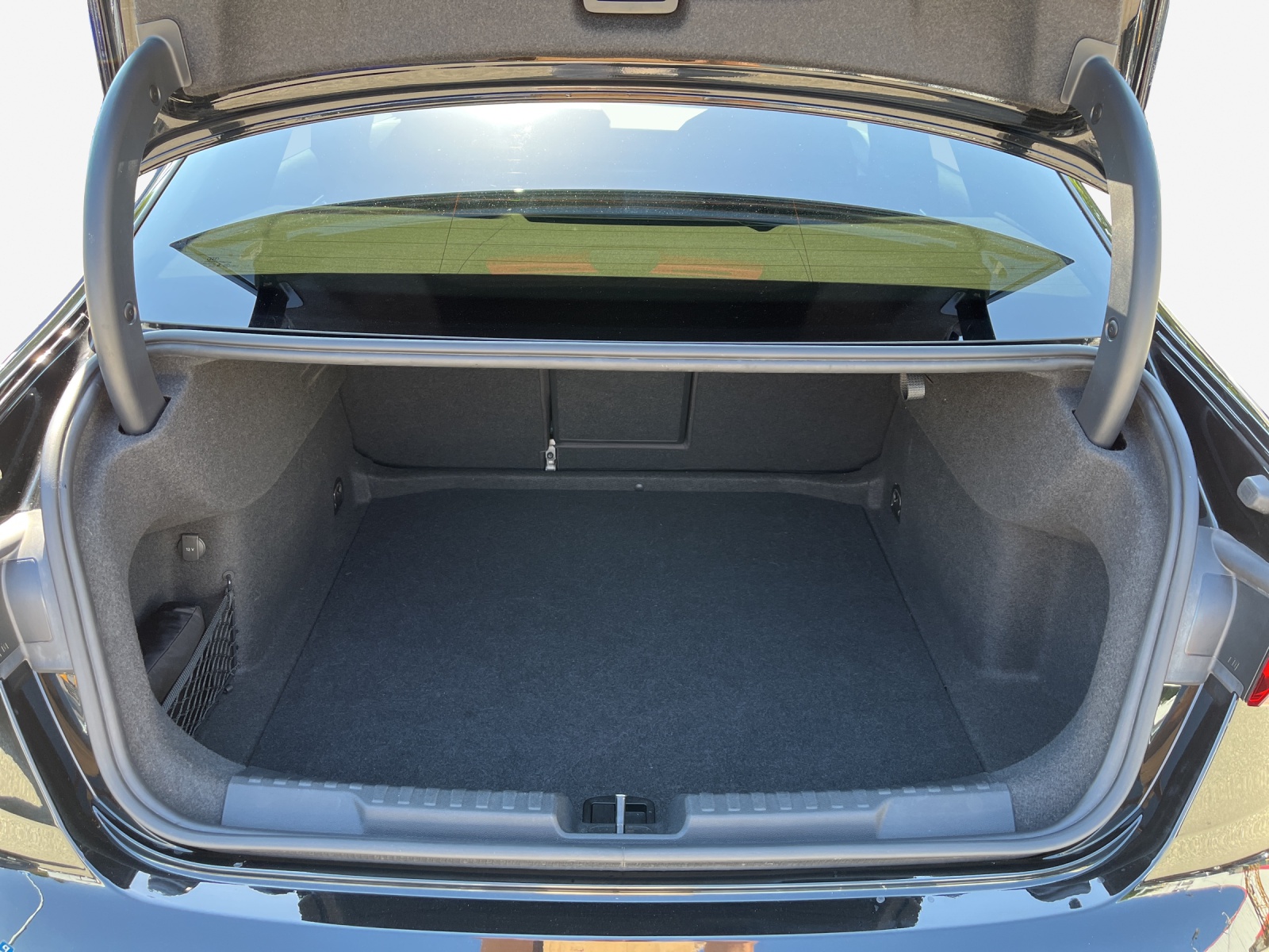 AUDI A3 Limousine 35 TFSI S-Line S-tronic-image-12