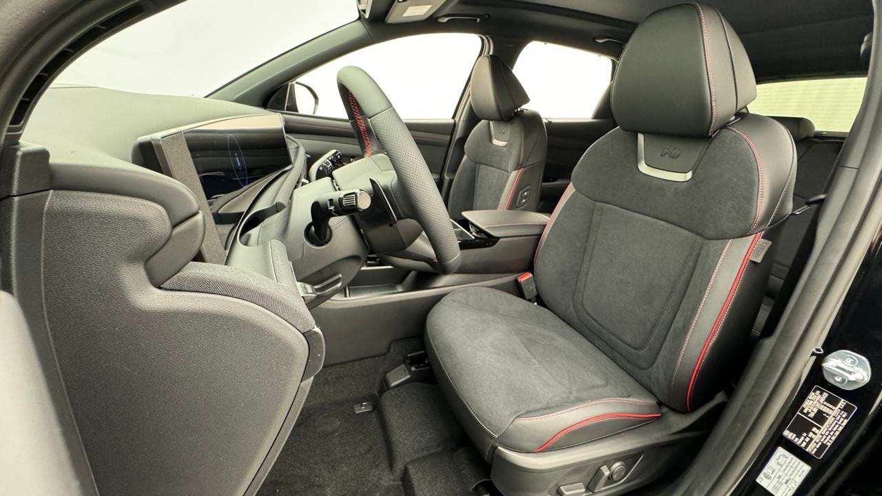 HYUNDAI Tucson 1.6 TGDI PHEV N-Line 4WD-image-4