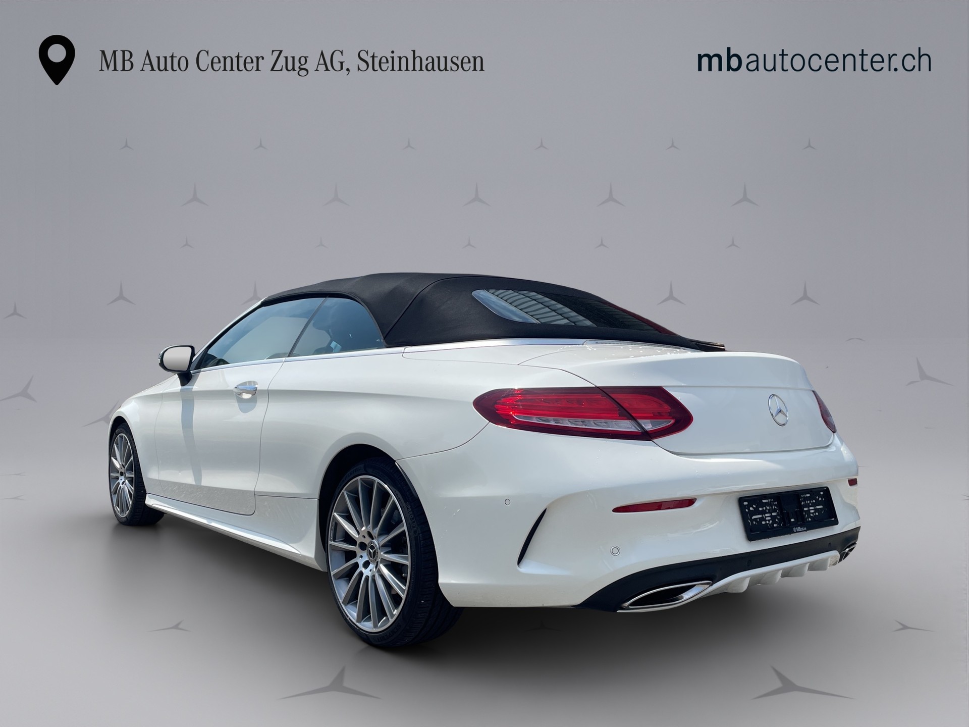 MERCEDES-BENZ C 250 AMG Line Cabriolet-image-3