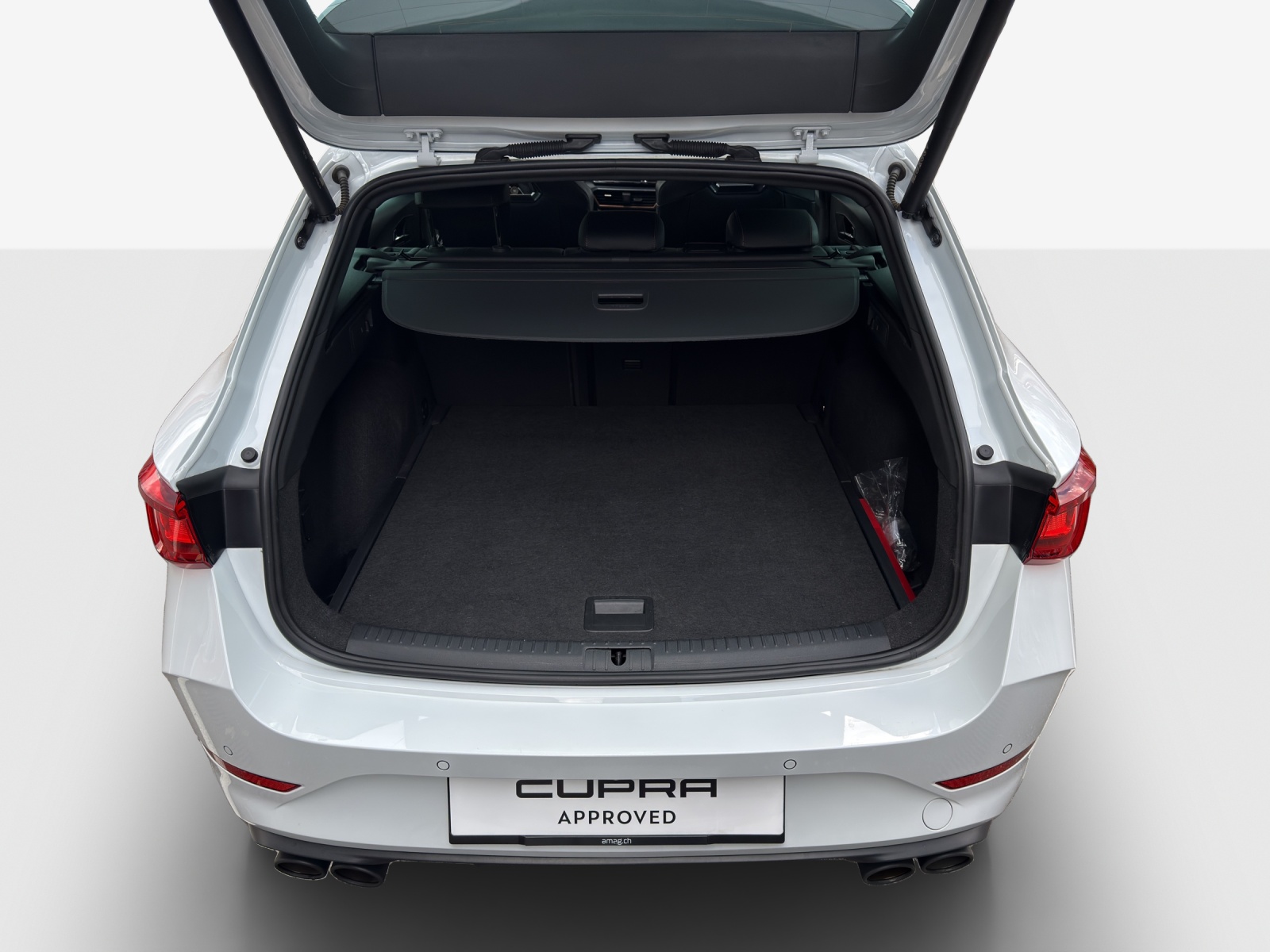 CUPRA LEON ST 2.0 TSI VZ CUP DSG 4Drive-image-12