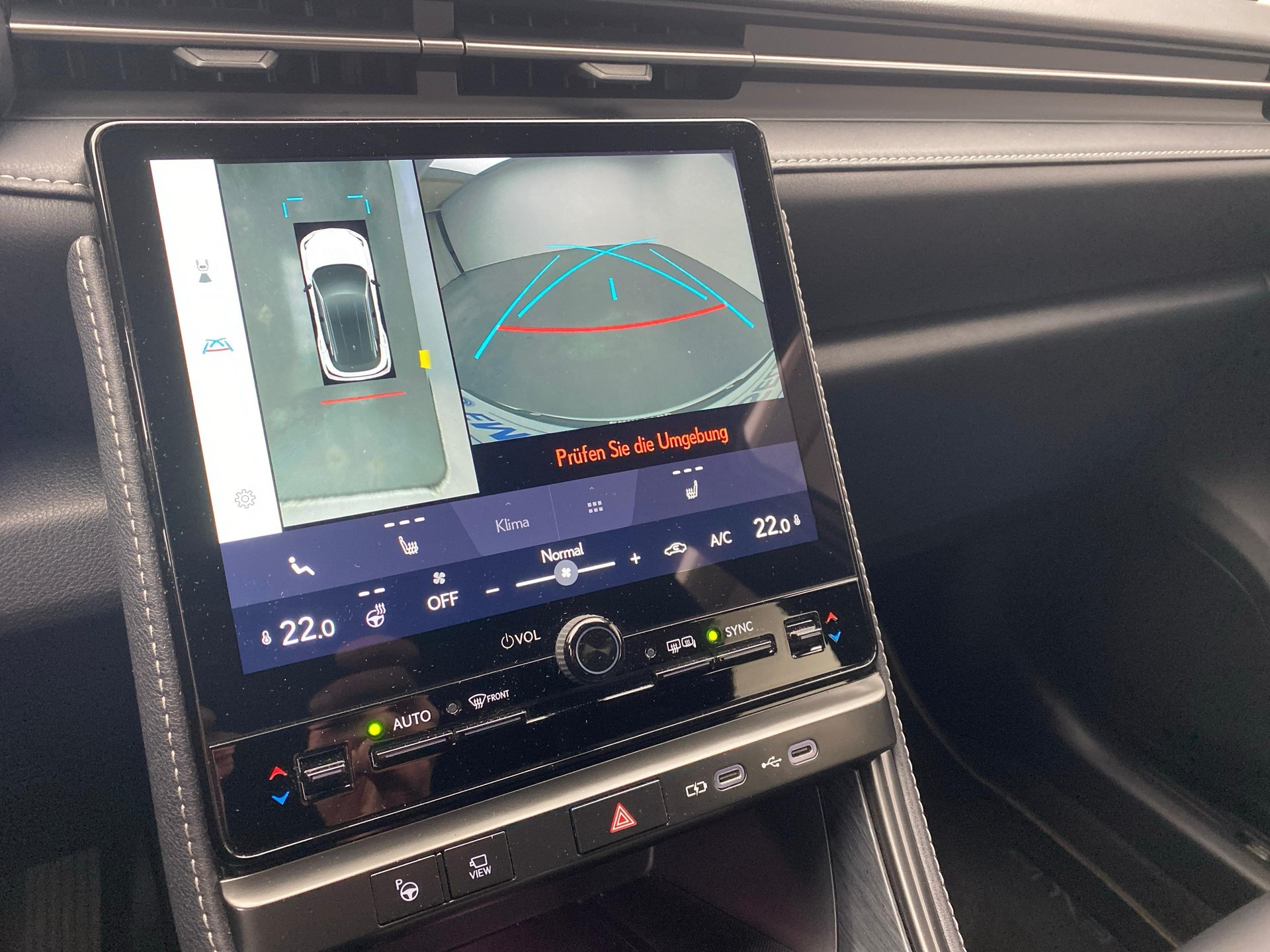 LEXUS LBX 1.5 Hybrid Relax AWD-image-13