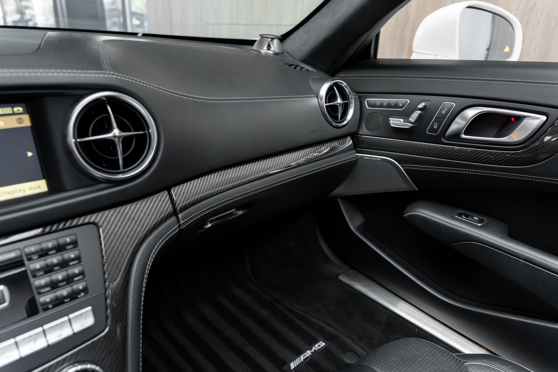 MERCEDES-BENZ SL 63 AMG Speedshift-image-14